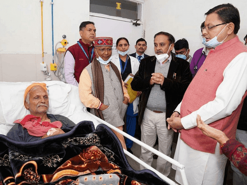 CM Dhami inquired about the well being of former minister Mr. Mohan Singh