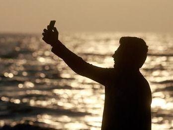 Two youth drowned in canal due to selfie