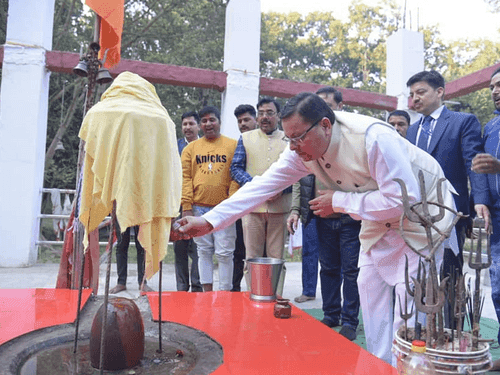 CM Dhami reached Baba Bharamal temple and wished for happiness and prosperity of the state.