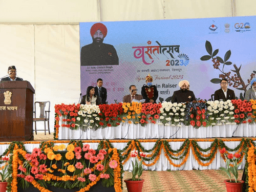 Governor Gurmeet Singh (Lt. Gen) released 'Bagwan Dainandini'