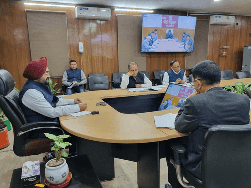 CS Dr. S.S. Sandhu held a meeting with the officials and the District Magistrate