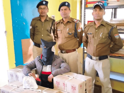 One accused arrested with 14 boxes of illegal liquor