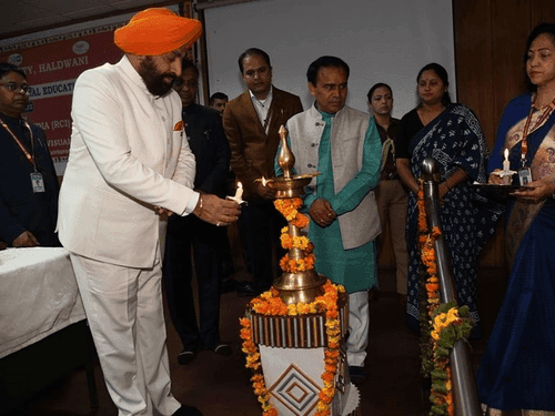 Governor Gurmeet Singh inaugurated five -day workshop