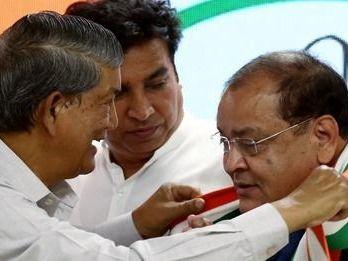 Congress leader Yashpal Arya extended support to Harish Rawat for Chief Minister's face