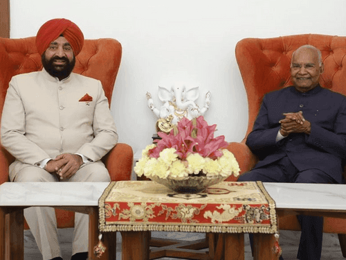 Governor Gurmeet Singh paid a courtesy call on former President Shri Ram Nath Kovind