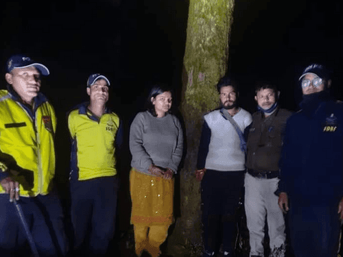 SDRF team rescues the missing due to wandering in the forest