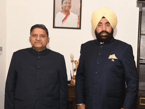 Vice President of Uttarakhand Public Service Tribunal made a courtesy call on the Governor