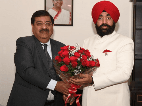 Principal of IHM Dehradun met Governor Gurmit Singh