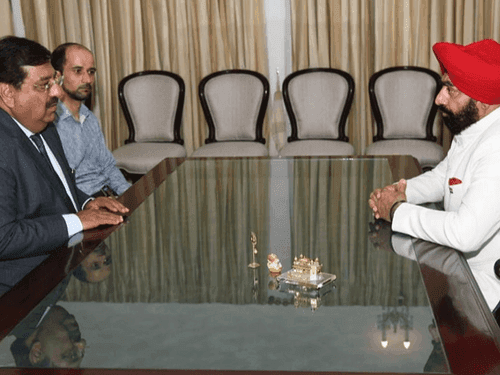 Principal of IHM Dehradun met Governor Gurmit Singh