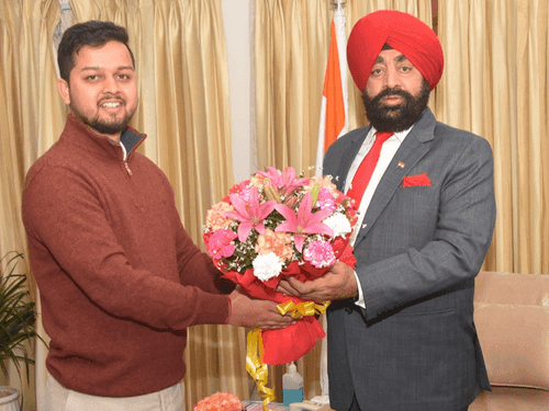 Founder of I Am Still Human NGO met Governor Gurmit Singh