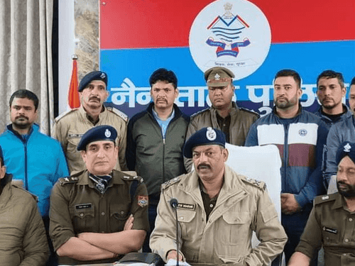 Nainital Police arrested smuggler with illegal smack
