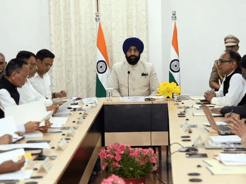Governor Gurmit Singh took a meeting regarding the preparations for Chardham Yatra