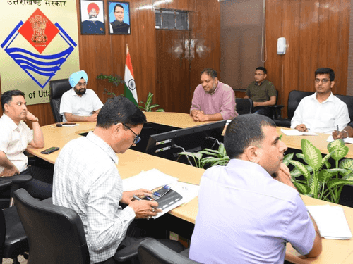 Chief Secretary S.S. Sandhu gave instructions to the officers