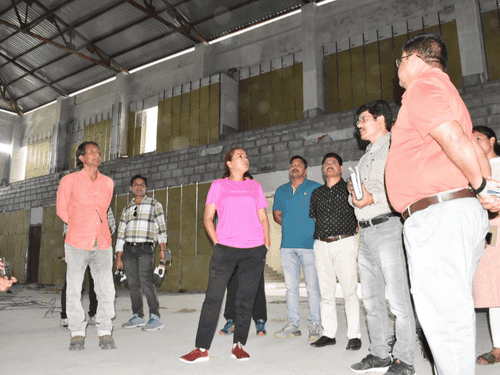 Minister Rekha Arya inspected the multipurpose hall, hockey stadium under construction