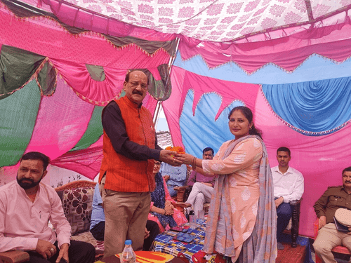 Minister Subodh Uniyal visited the gram sabhas of Quili Patti