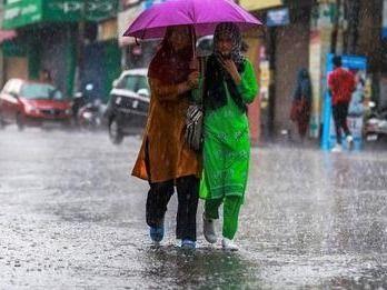 Here the Meteorological Department issued an alert of rain and snowfall