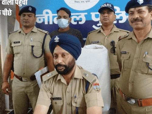 Nainital Police arrested the accused with stolen tempo