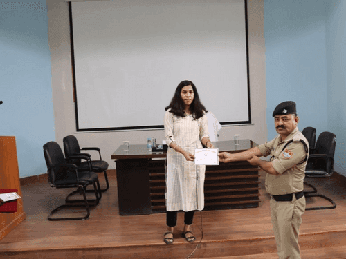 The closing ceremony of the tourism police training program was organized