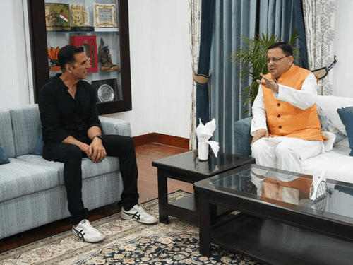 Famous film actor Akshay Kumar met CM Dhami