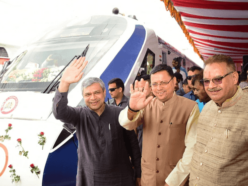 PM Modi virtually flagged off Vande Bharat Express from Dehradun railway station