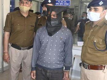 Police disclosed the robbery, accused arrested