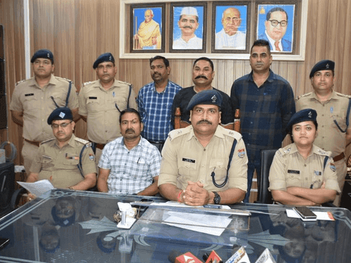 Udham Singh Nagar Police busted fake cement making factory