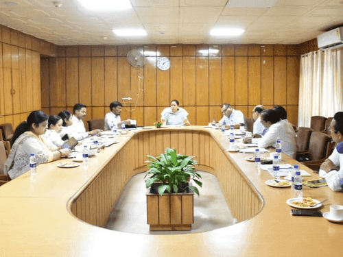 Cabinet Minister Rekha Arya has a review meeting with the officials