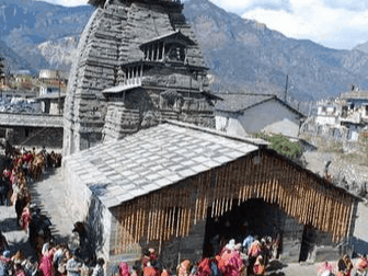 This famous temple is collapsing even after leaning on one side