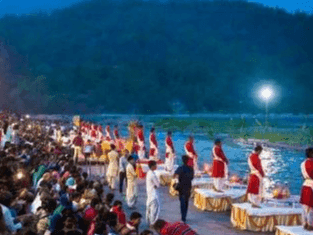 Triveni Ghat decorated like a bride, foreign guests will perform Ganga Aarti today