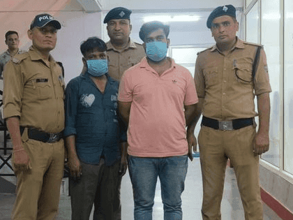 Two smugglers arrested with 110 grams of smack