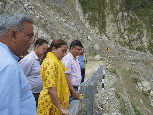 Cabinet Minister Rekha Arya did on-site inspection of disaster-prone highway in Champawat district