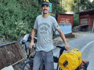 Felix reached Uttarkashi by bicycle after traveling 14 thousand km from Austria