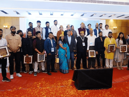 CM Dhami addressed the social media influencers meet organized in Dehradun
