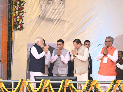 CM Dhami attended the swearing-in ceremony of the newly elected CM of Chhattisgarh