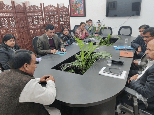Education Minister Dr. Dhan Singh Rawat held a review meeting with officials of the School Education Department