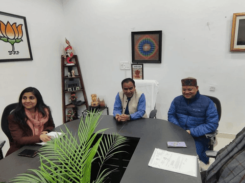 Health Minister Dr. Dhan Singh Rawat took a review meeting of the Health Department