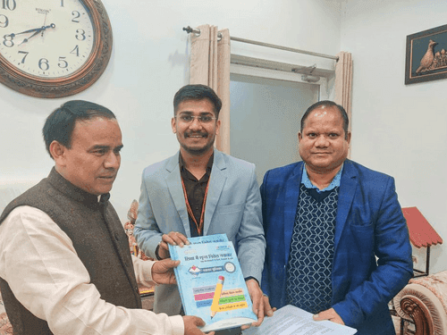 Common people informed Cabinet Minister Dr. Dhan Singh Rawat about their problems