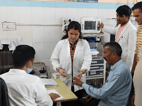 Chamoli Police conducted health check-up of drivers