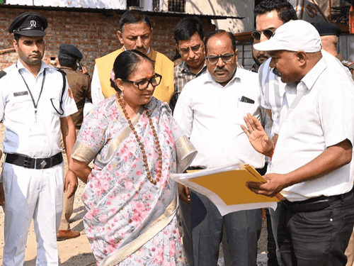 The assembly speaker did a site inspection of the construction work here