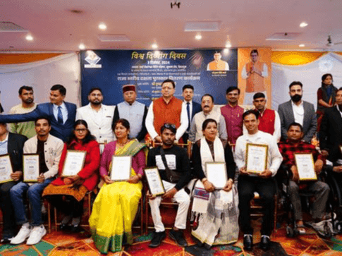 CM Dhami presented state level efficiency award to Divyangjans