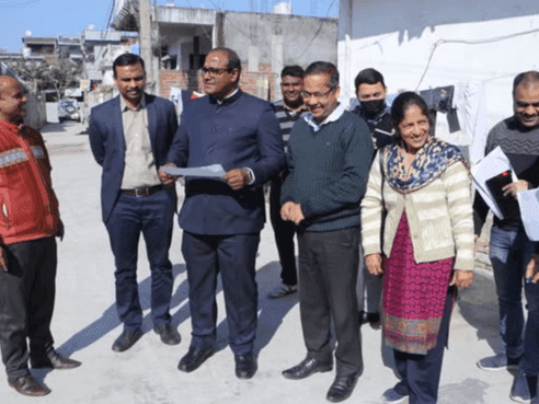 Chief Electoral Officer did on-site inspection of various booths in Dehradun
