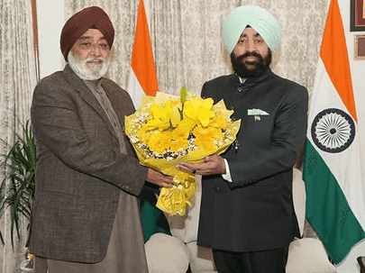 Chairman of Shri Hemkund Sahib Management Trust met Governor Gurmit Singh