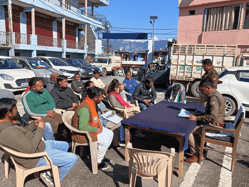 Flag march taken out by Pithoragarh Police and Champawat Police