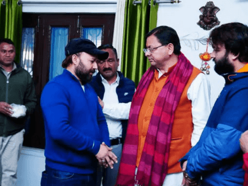 CM Dhami paid tribute to comedian Ghanananda ji