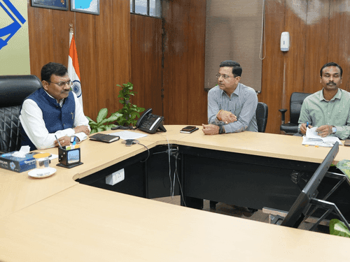 Chief Secretary Anand Bardhan reviewed important schemes