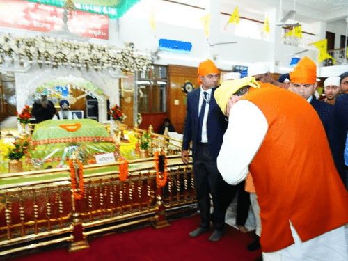 CM Dhami visits Gurdwara on the 350th martyrdom anniversary of Guru Tegh Bahadur Ji