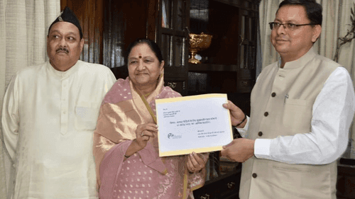 Founder of Hans Foundation met CM Dhami