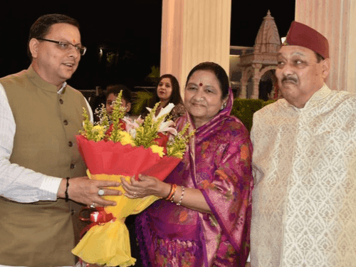 CM Dhami wished Mata Mangala ji a happy birthday by visiting her residence.