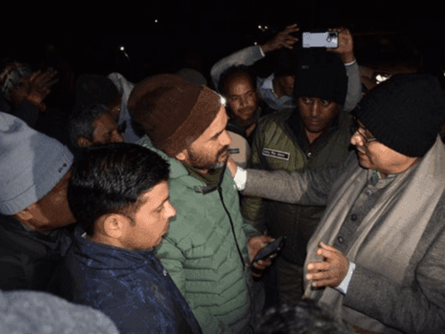 CM Dhami reached Joshimath and inspected the areas affected by landslides