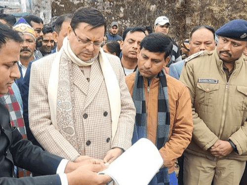 CM Dhami inspected the land of ISBT terminal to be built in Tanakpur